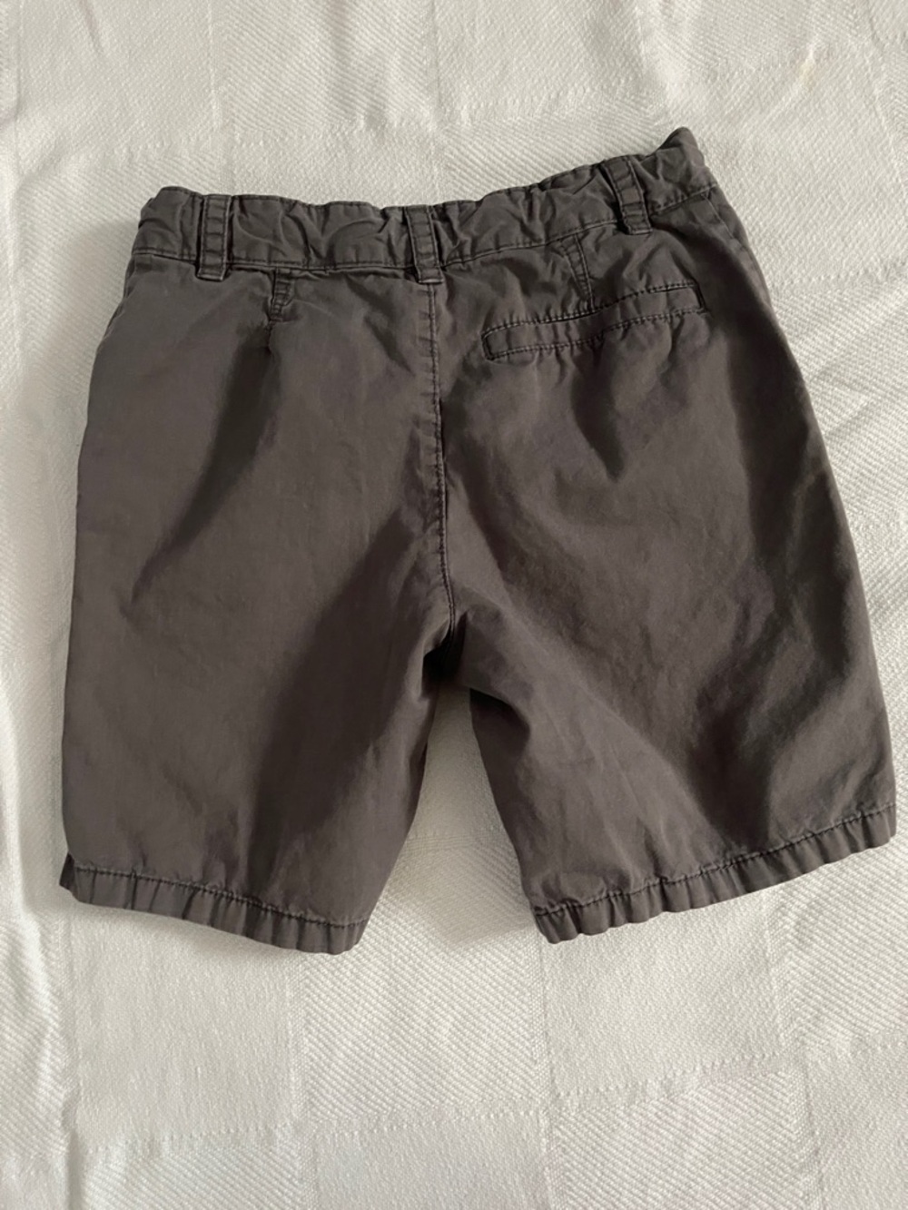 Lot of 3 boys Shorts - Tan and Gray - Picture 12 of 13